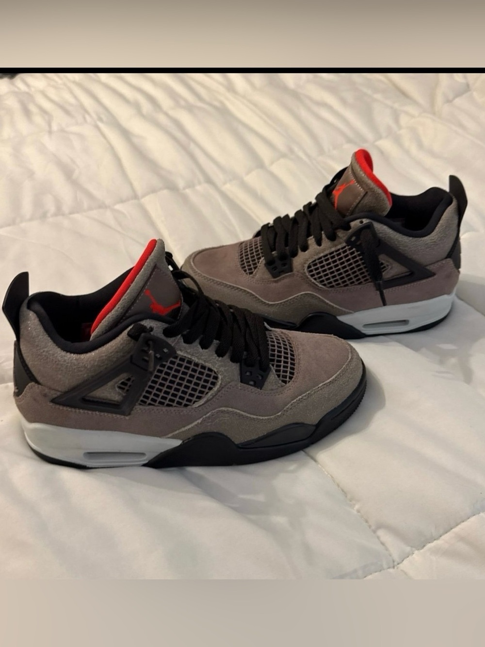 Nike Air Jordan 4 Retro Taupe Haze Youth size 6.5